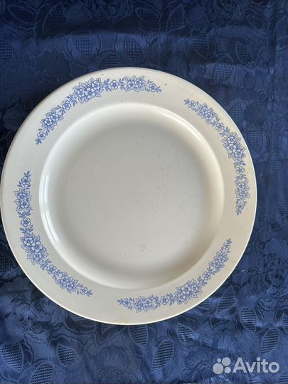 Тарелка 37 см