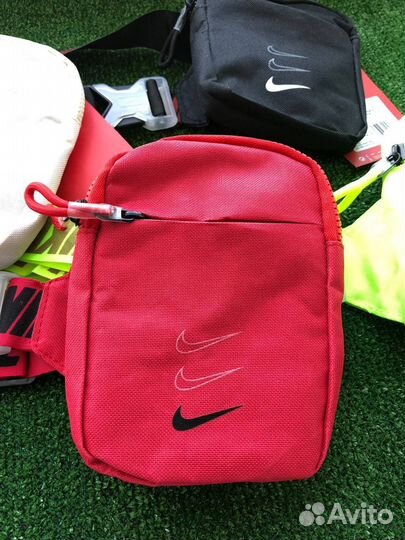 Сумка Nike через плечо