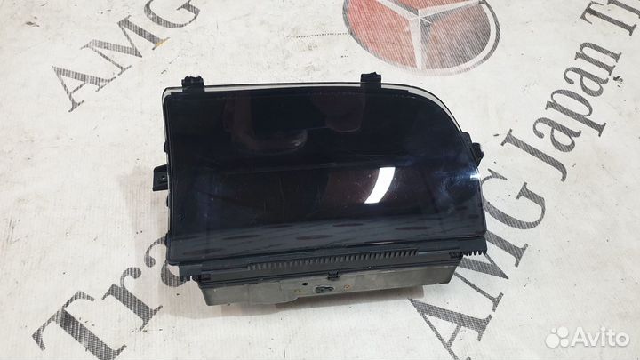 Монитор Mercedes-Benz S-Class W221