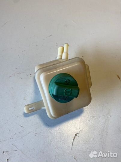 Бачок гидроусилителя Chery Fora A21