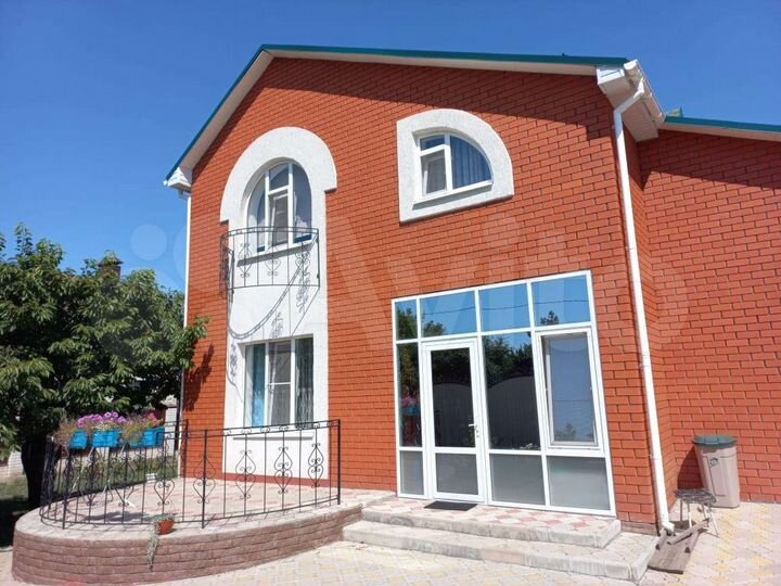 Коттедж 150 м² на участке 15 сот.