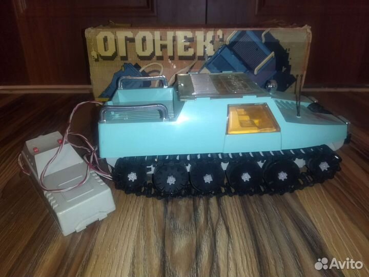 Вездеход Тайга игрушка СССР