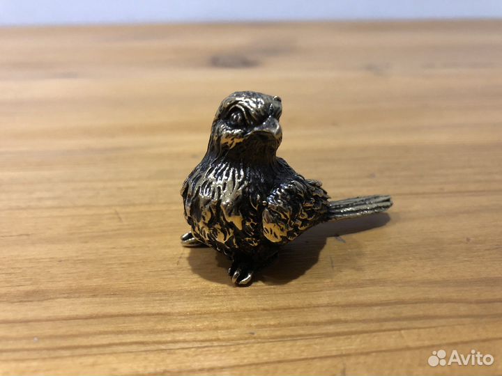 Фигурка воробей. Птица. Бронза