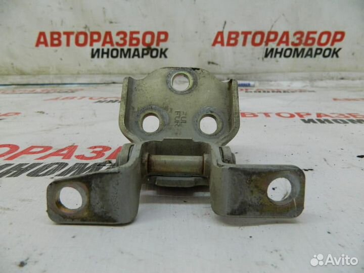 Петля двери передней правой верхняя для Daewoo Mat