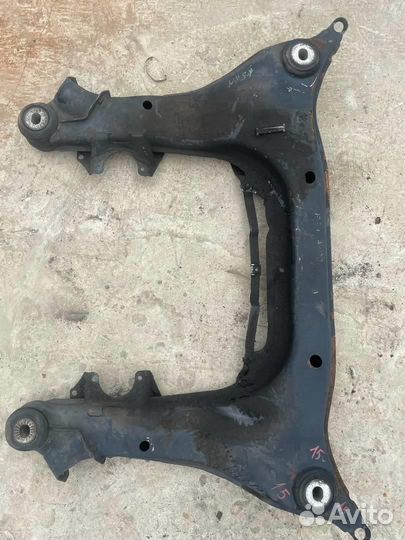 Подрамник передний 4B0399313CT