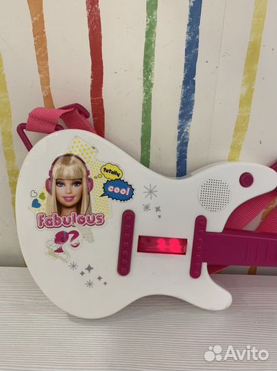 Игрушечная гитара