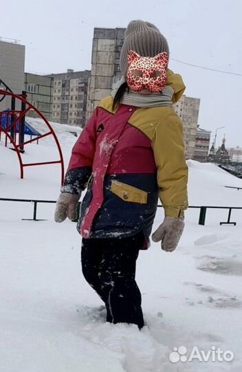 Зимний костюм для девочки