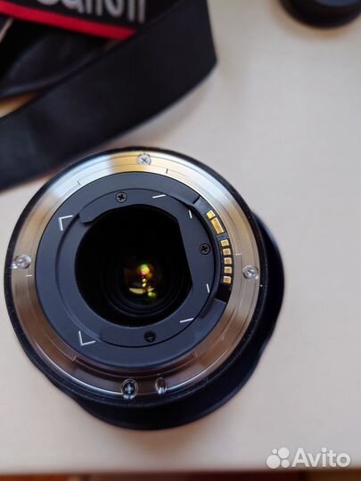 Продам цифровую камеру canon 5d mark lll