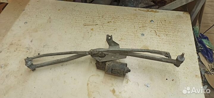 Трапеция дворников пассат б3