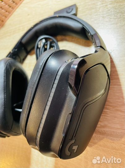 Беспроводные наушники logitech G935