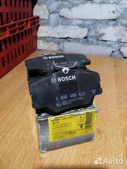 Колодки тормозные дисковые Bosch Mercedes