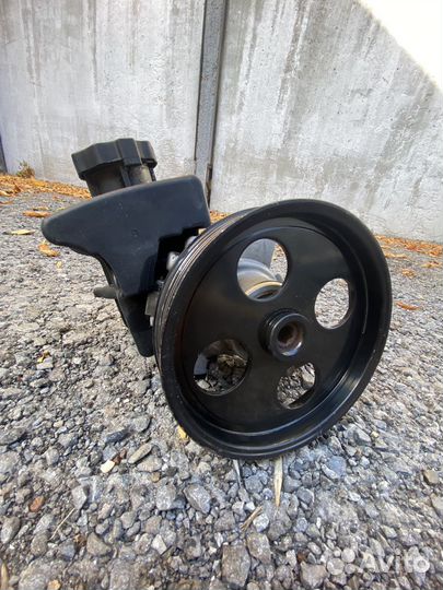 Насос гур мерседес w211 w204 w203 w212