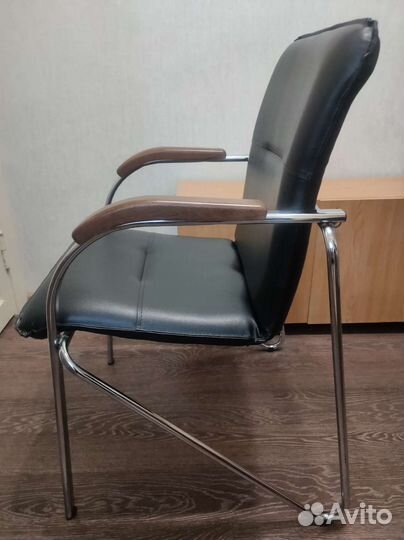 Офисный стул