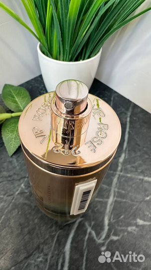 Carolina Herrera 212 vip rose