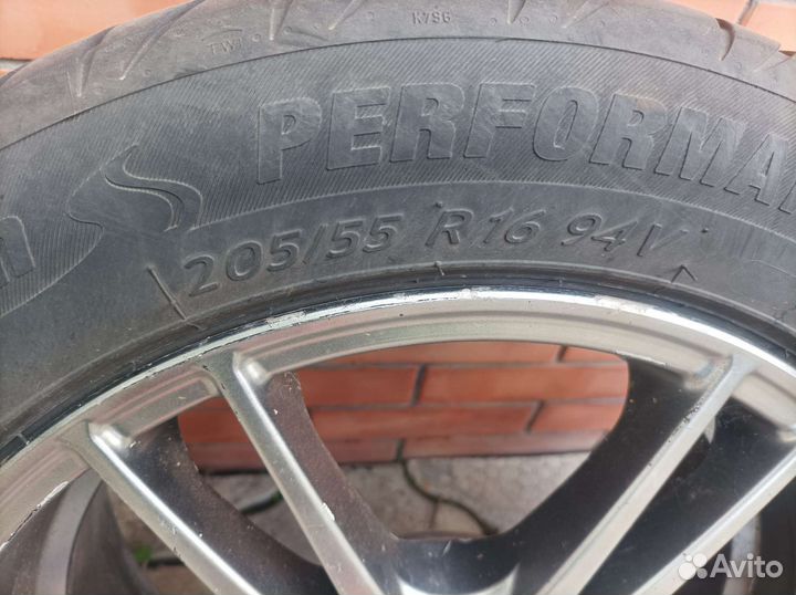 Колеса летние 205 55 R16