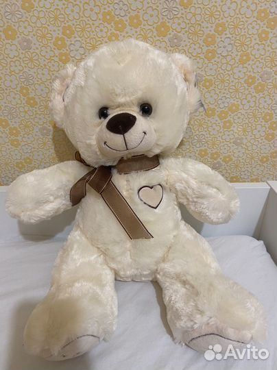 Плюшевый медведь