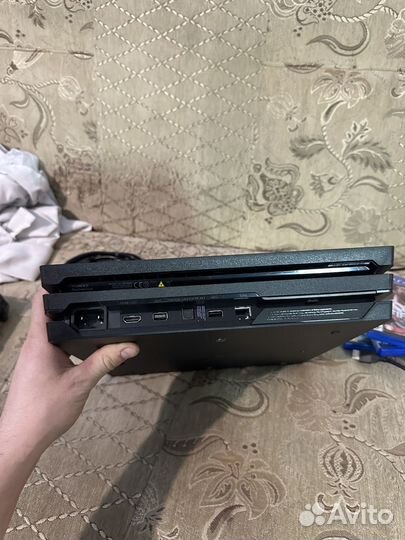 Sony playstation 4 pro + игры 2джойстика ps4 про