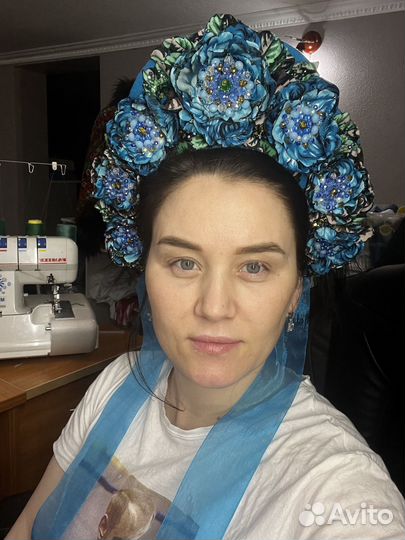 Кокошник ручной работы