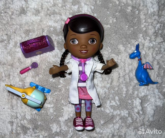 Кукла доктор Плюшева