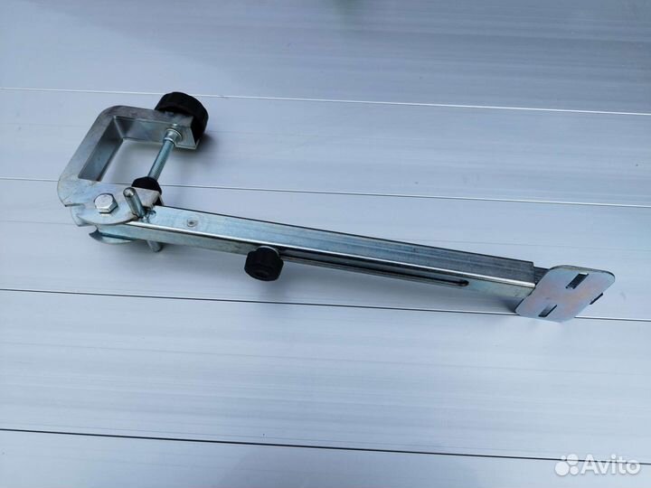 Держатель датчика эхолота перекидной телескоп