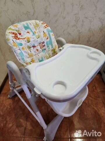 Стульчик для кормления Happy Baby William Classic