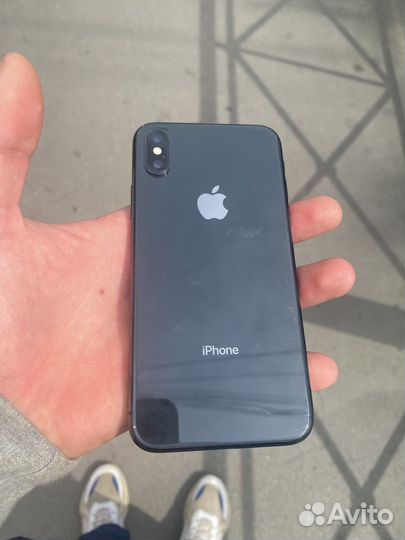 iPhone X, 64 ГБ
