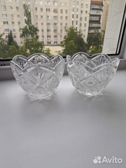 Хрустальная конфетница