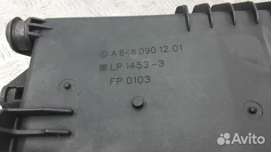 Корпус воздушного фильтра mercedes benz C-class W2