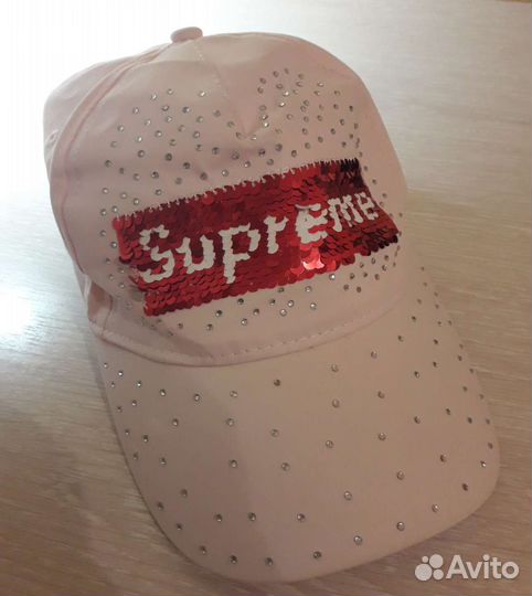 Кепки разные