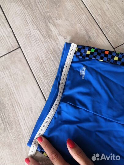 Плавательный костюм