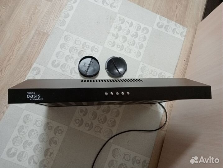 Вытяжка для кухни 60 см новая