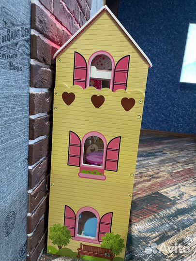 Домик кукольный