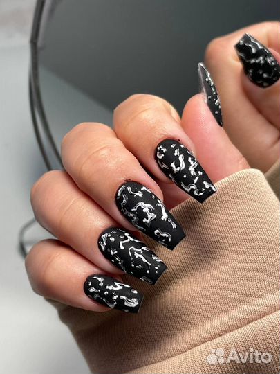 Маникюр на Госцирке/Центр