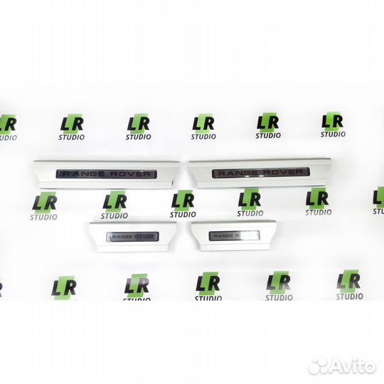 Накладки на пороги Range Rover диодные