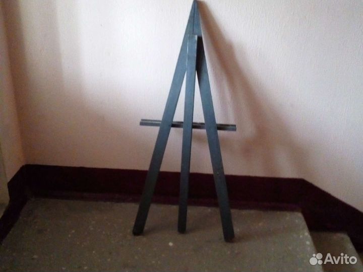 Мольберт для рисования для художников