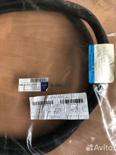 Уплотнительная резинка двери