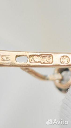 Золотые серьги с алмазами 56/10.48 гр