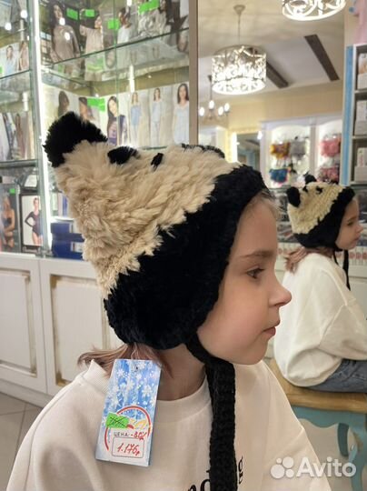 Вязаные шапки из кролика