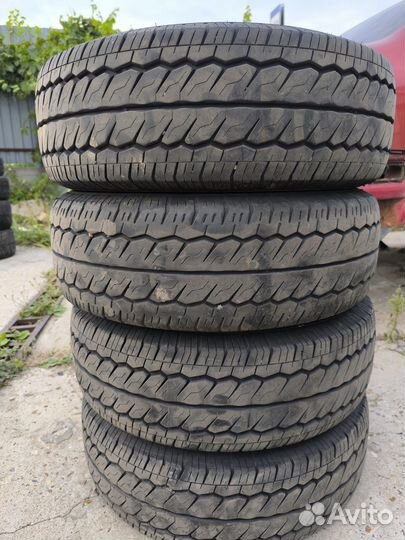 Kapsen PracticalMax RS01 215/65 R15C 98T