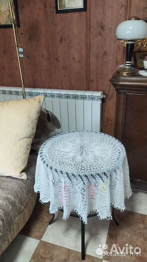 Вязаная скатерть крючком круглая