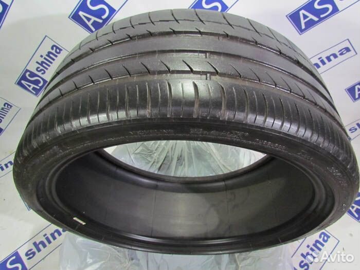 Michelin Pilot Sport PS2 235/35 R19 102R