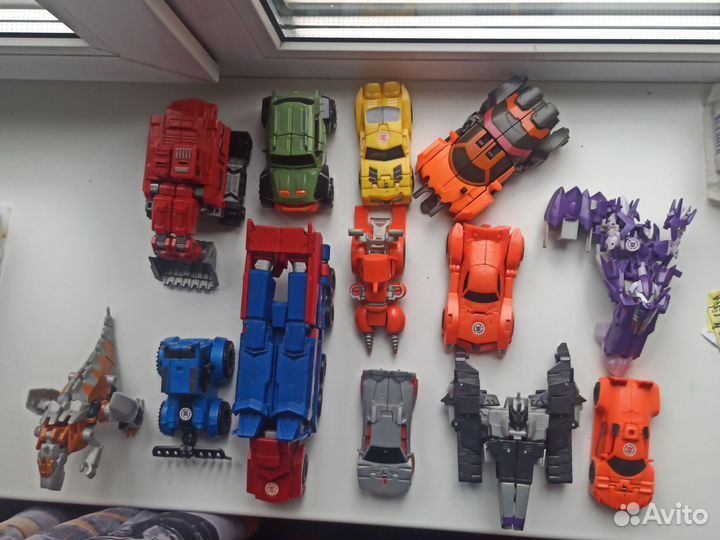 Игрушки трансформеры hasbro