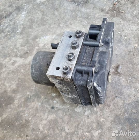 Блок ABS Audi A4 (B8)