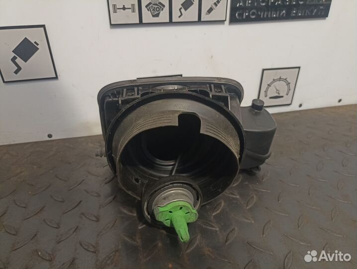 Лючок бензобака для BMW X5 E70