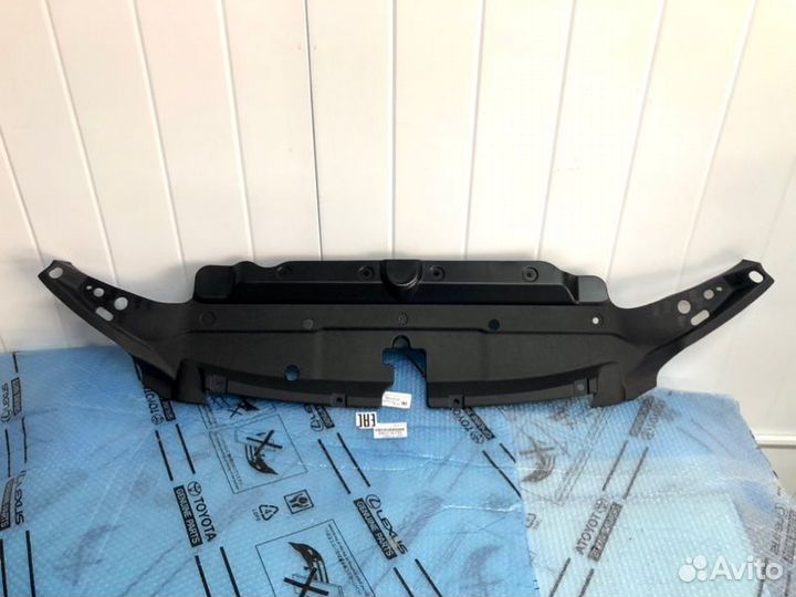 Накладка замка капота Toyota Lc Prado 150