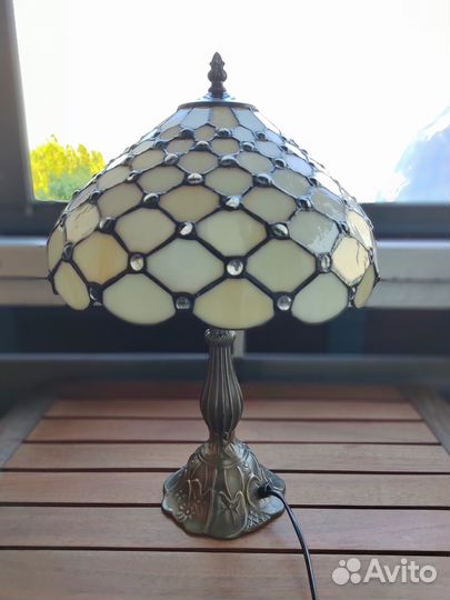 Лампа настольная