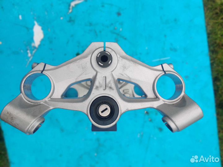 Траверса нижняя bmw f800 s st gt