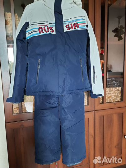 Новый зимний теплый костюм размер XS