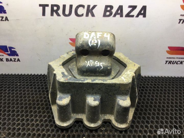 Подушка двигателя задняя