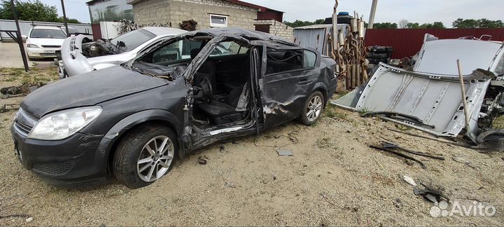 Опель Астра Н Седан 1.6z16xer(В разборе)